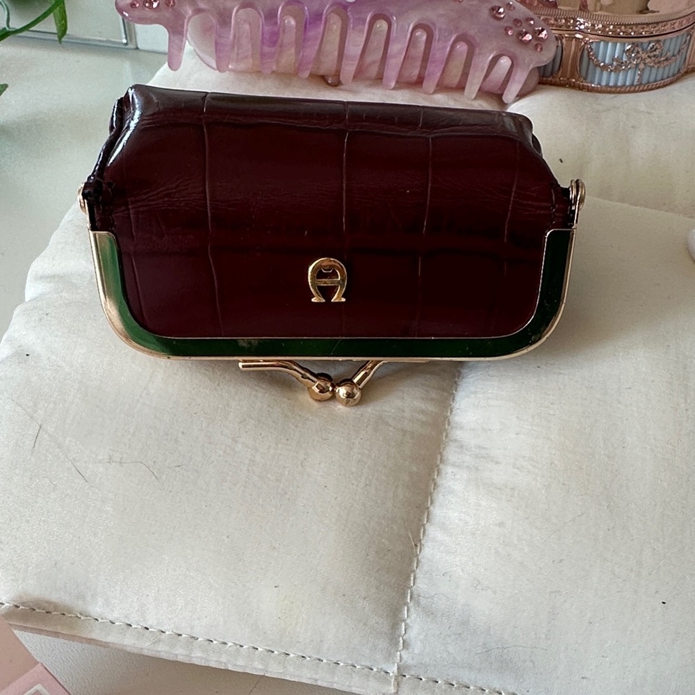 Etienne Aigner Vintage Oxblood Lipstick Case with Mirror - Picture 4 of 9